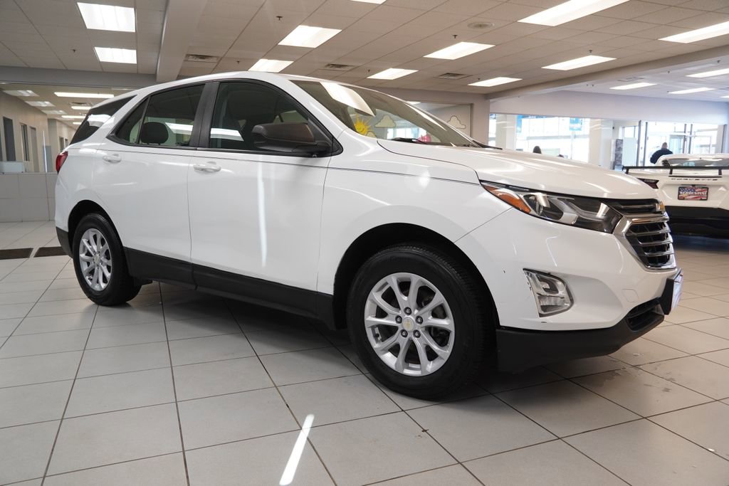 Used 2021 Chevrolet Equinox LS image 14