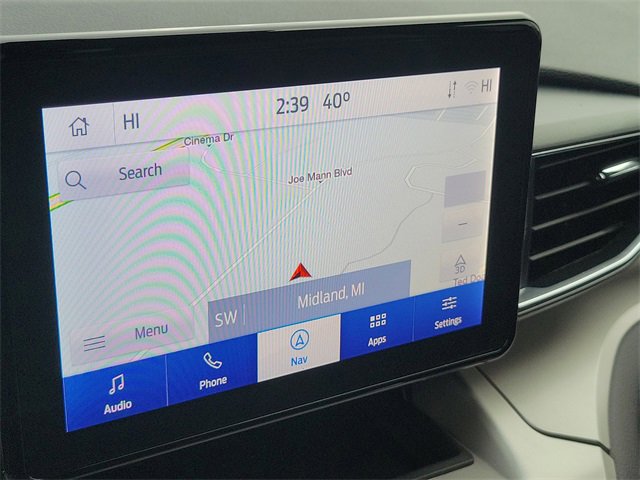 Used 2022 Ford Explorer XLT w/ Equipment Group 202A image 21