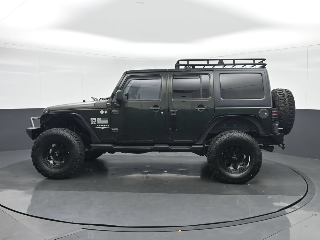 Used 2012 Jeep Wrangler Unlimited Sahara AWD/4WD image 4