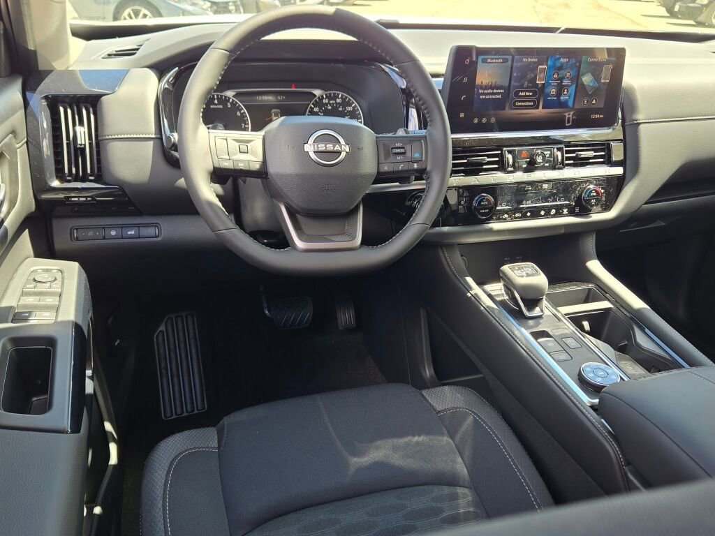 New 2026 Nissan Pathfinder SV w/ Cargo Package AWD/4WD image 16
