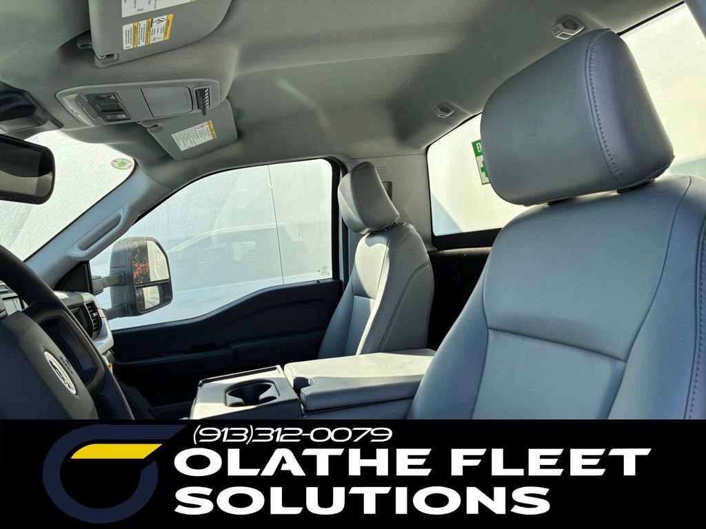 New 2025 Ford F550 2WD Regular Cab Super Duty image 6