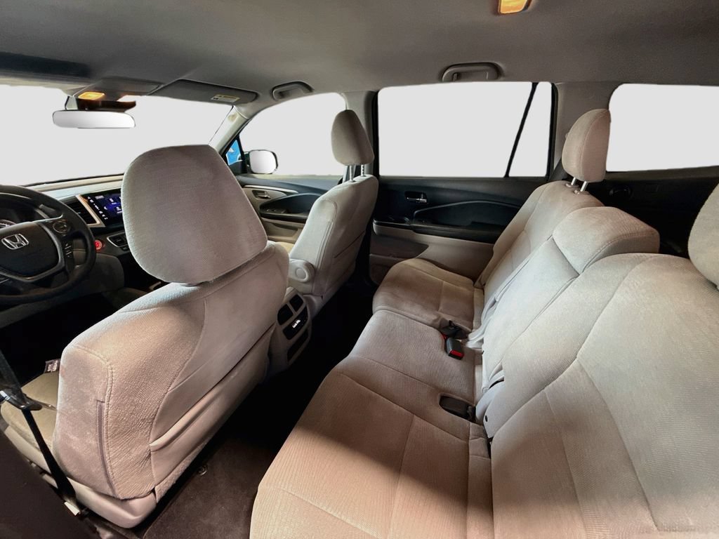 Used 2018 Honda Pilot EX image 22