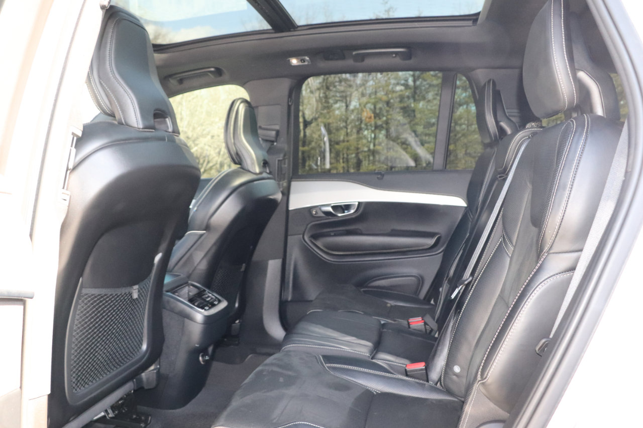 Used 2019 Volvo XC90 T6 R-Design w/ Advanced Package image 14