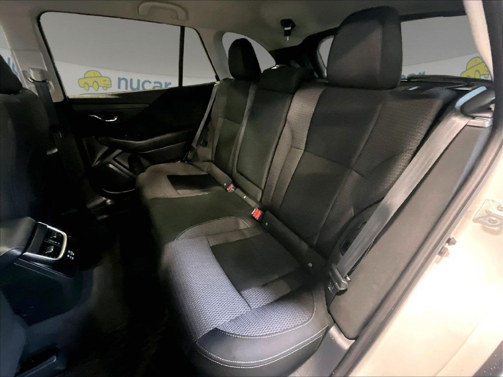 Used 2024 Subaru Outback Premium AWD/4WD image 15
