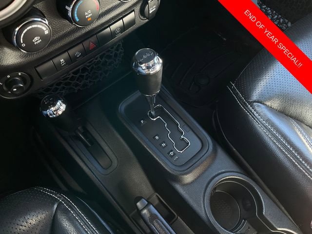 Used 2017 Jeep Wrangler Sahara w/ Connectivity Group image 15