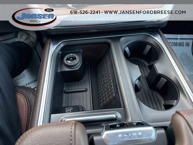 New 2025 Ford Expedition King Ranch image 21