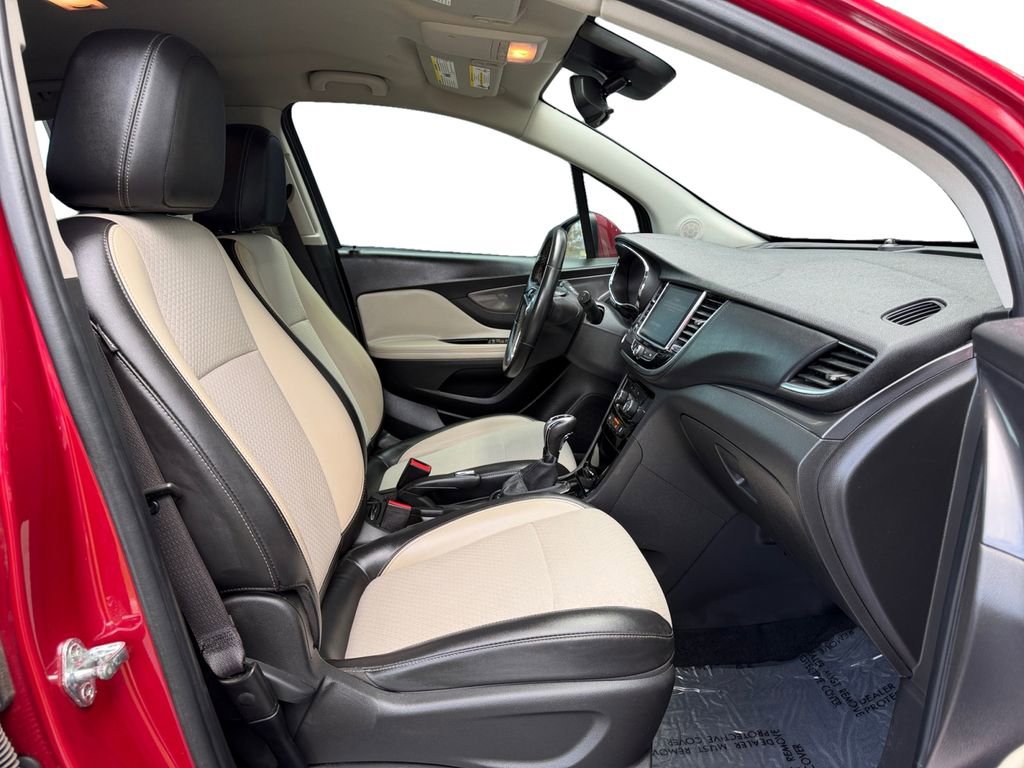 Used 2018 Buick Encore Preferred image 16