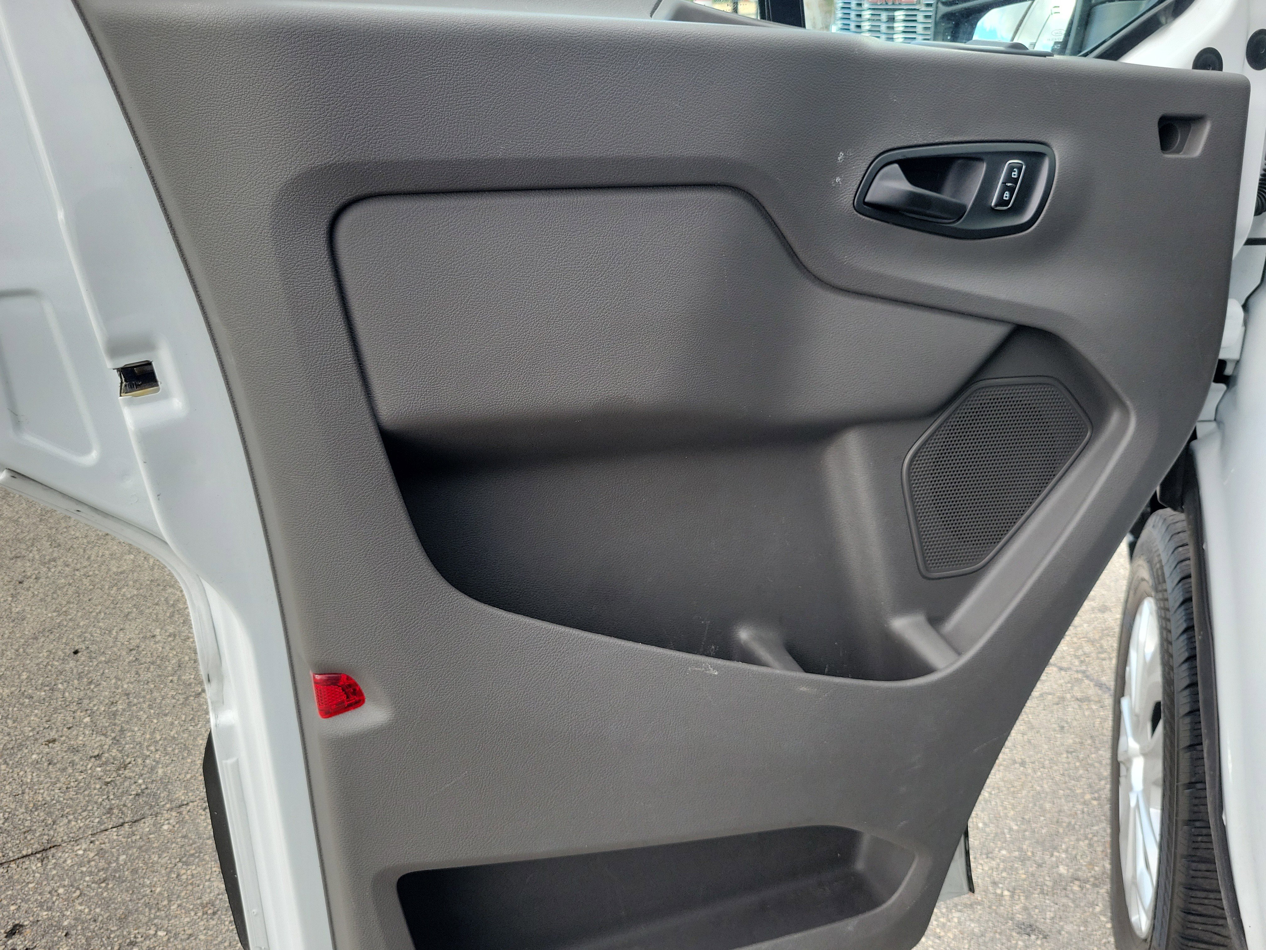 Used 2024 Ford Transit 250 Low Roof w/ Exterior Upgrade Package image 20