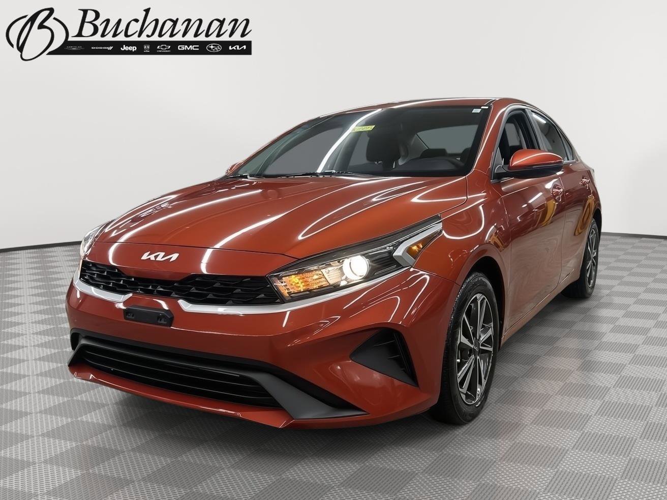 Used 2023 Kia Forte LXS w/ LXS Technology Package image 1