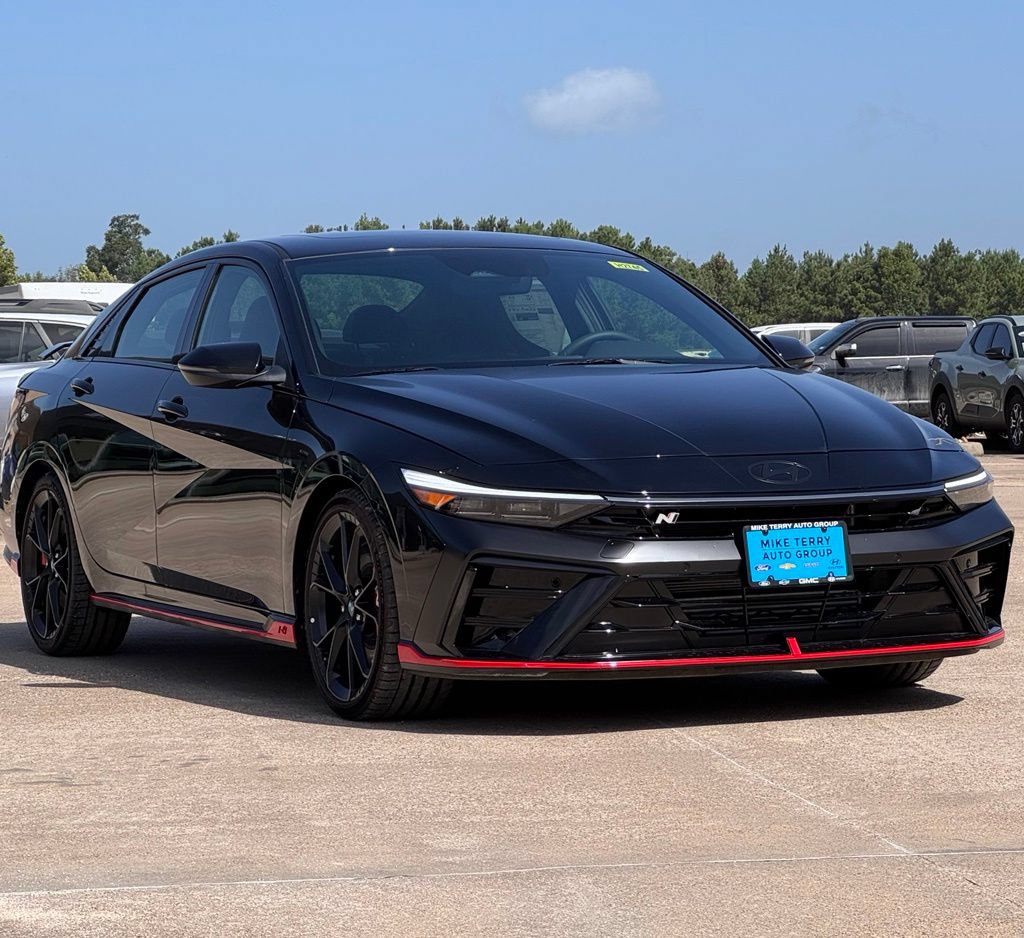 New 2026 Hyundai Elantra N FWD image 9