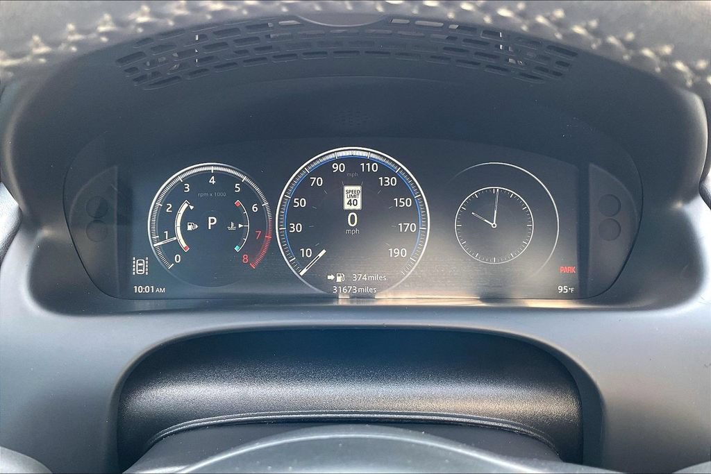 Used 2018 Jaguar XJ R-Sport RWD image 15