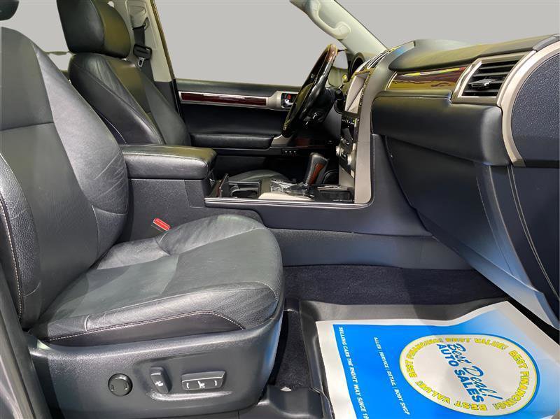 Used 2018 Lexus GX 460 Premium w/ Premium Package image 27