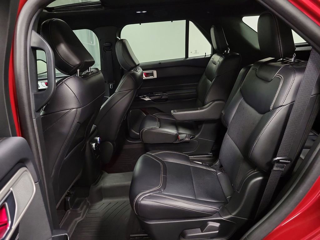 Used 2024 Ford Explorer ST w/ Equipment Group 401A image 25