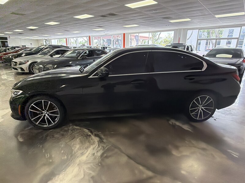Used 2019 BMW 330i Sedan w/ Convenience Package RWD image 6