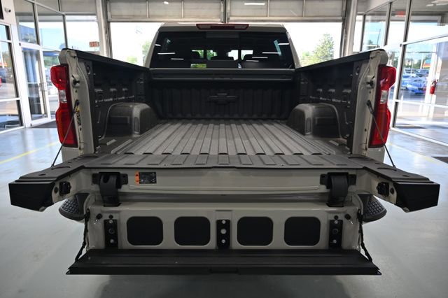 New 2026 Chevrolet Silverado 1500 RST w/ RST All Star Premium Package AWD/4WD image 9