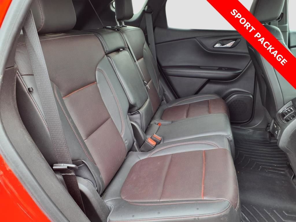 Used 2020 Chevrolet Blazer RS w/ LPO, Sport Package image 8