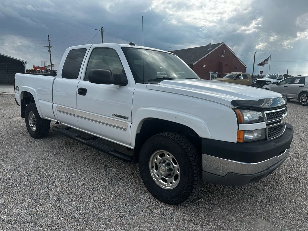 Used 2005 Chevrolet Silverado 2500 LS w/ Skid Plate Package