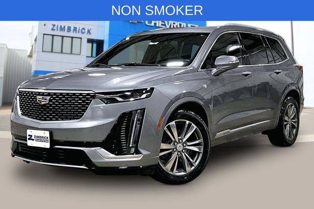 Used 2021 Cadillac XT6 Premium Luxury FWD image 3