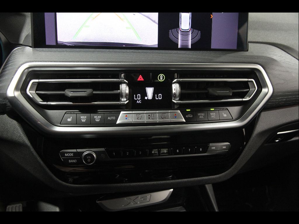 Certified 2023 BMW X3 xDrive30i w/ Premium Package image 13