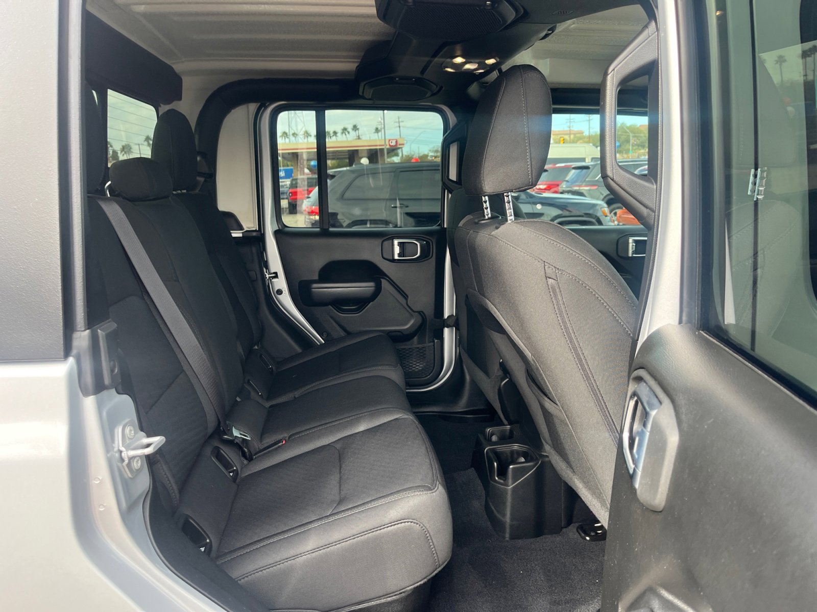 Certified 2022 Jeep Gladiator Sport image 18