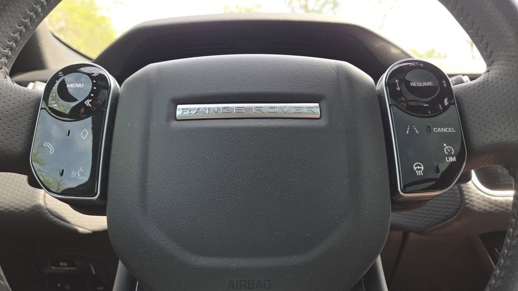 Used 2020 Land Rover Range Rover Velar S image 33