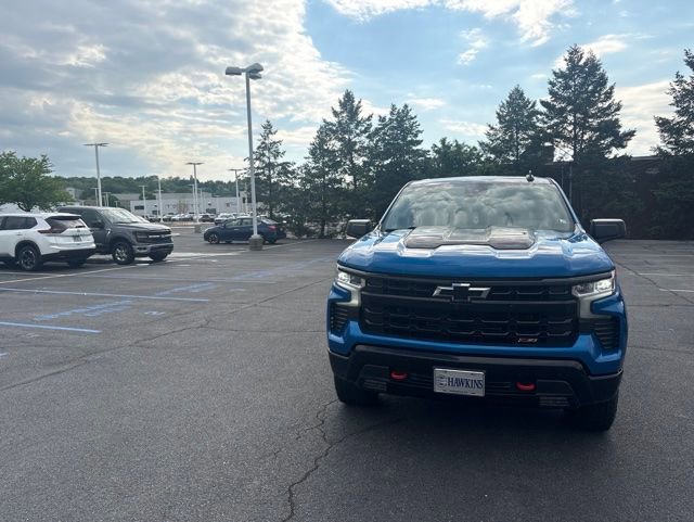 Used 2022 Chevrolet Silverado 1500 LT Trail Boss w/ Protection Package AWD/4WD image 2