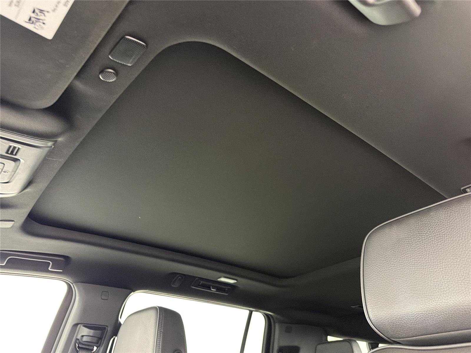 Certified 2024 GMC Yukon XL Denali RWD image 35