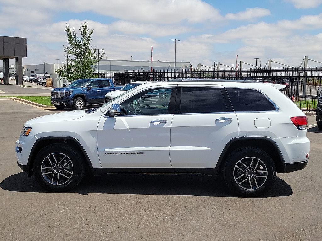 Used 2020 Jeep Grand Cherokee Limited image 2
