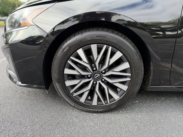 Used 2023 Nissan Altima 2.5 SV w/ SV Premium Package FWD image 38