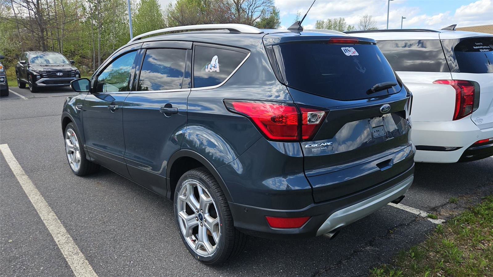 Used 2019 Ford Escape Titanium AWD/4WD image 5