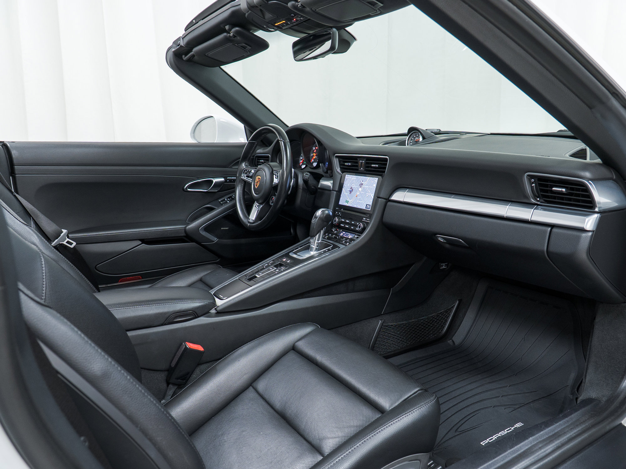 Certified 2019 Porsche 911 Targa 4S image 27