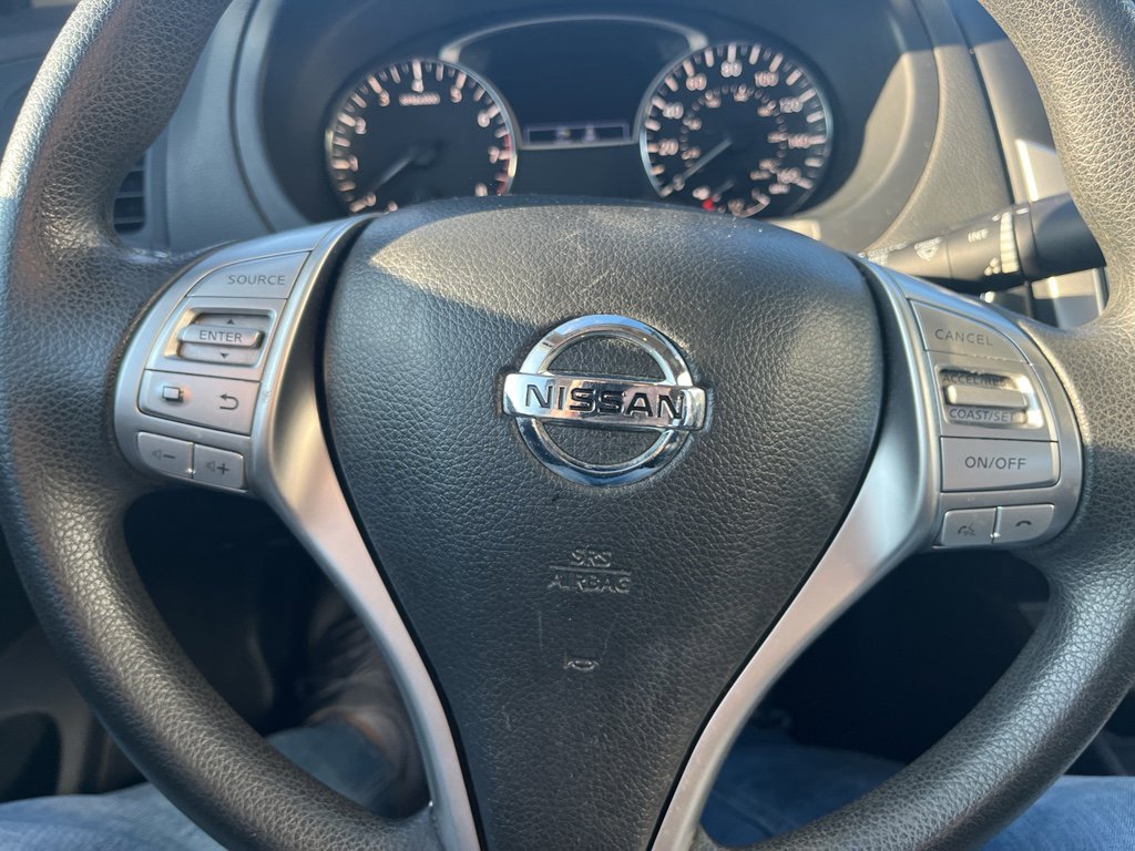 Used 2016 Nissan Altima 2.5 S w/ Power Driver Seat Package image 12