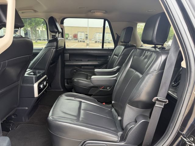 Used 2022 Ford Expedition XLT RWD image 28