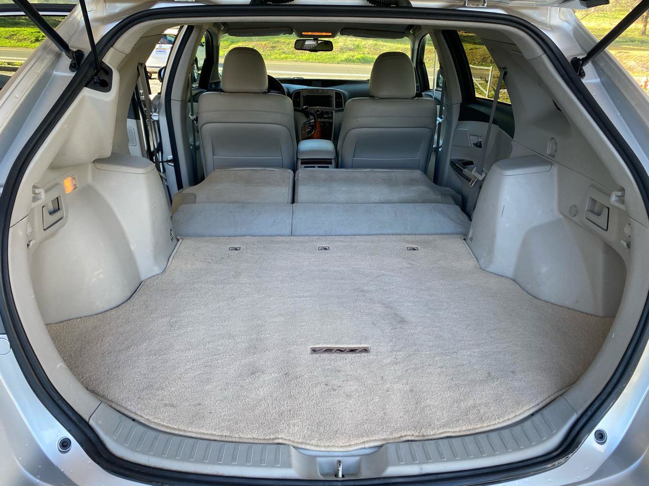 Used 2009 Toyota Venza AWD image 32