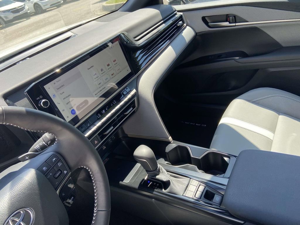 Used 2025 Toyota Camry SE w/ Multimedia Upgrade Package FWD image 27