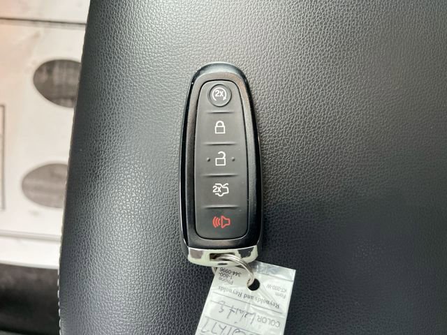 Used 2019 Ford Escape SEL image 33