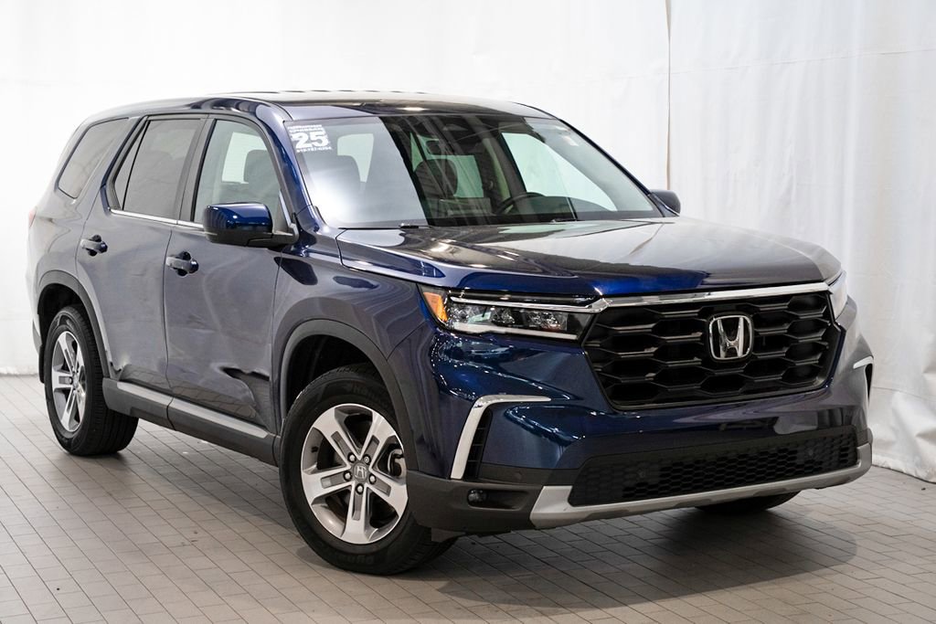 Used 2025 Honda Pilot EX-L image 1
