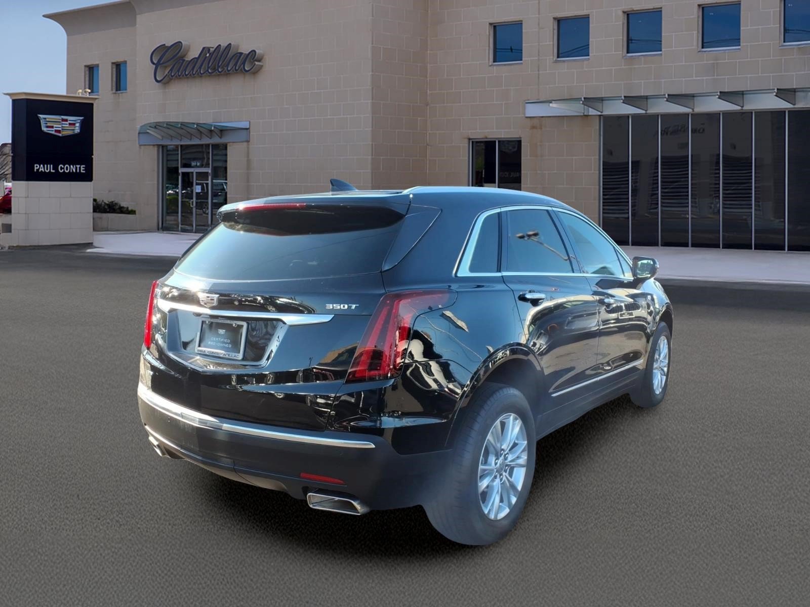 Certified 2023 Cadillac XT5 Premium Luxury AWD/4WD image 5