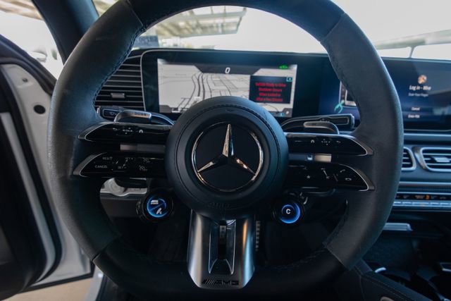 Used 2025 Mercedes-Benz GLE 53 AMG 4MATIC Coupe image 10