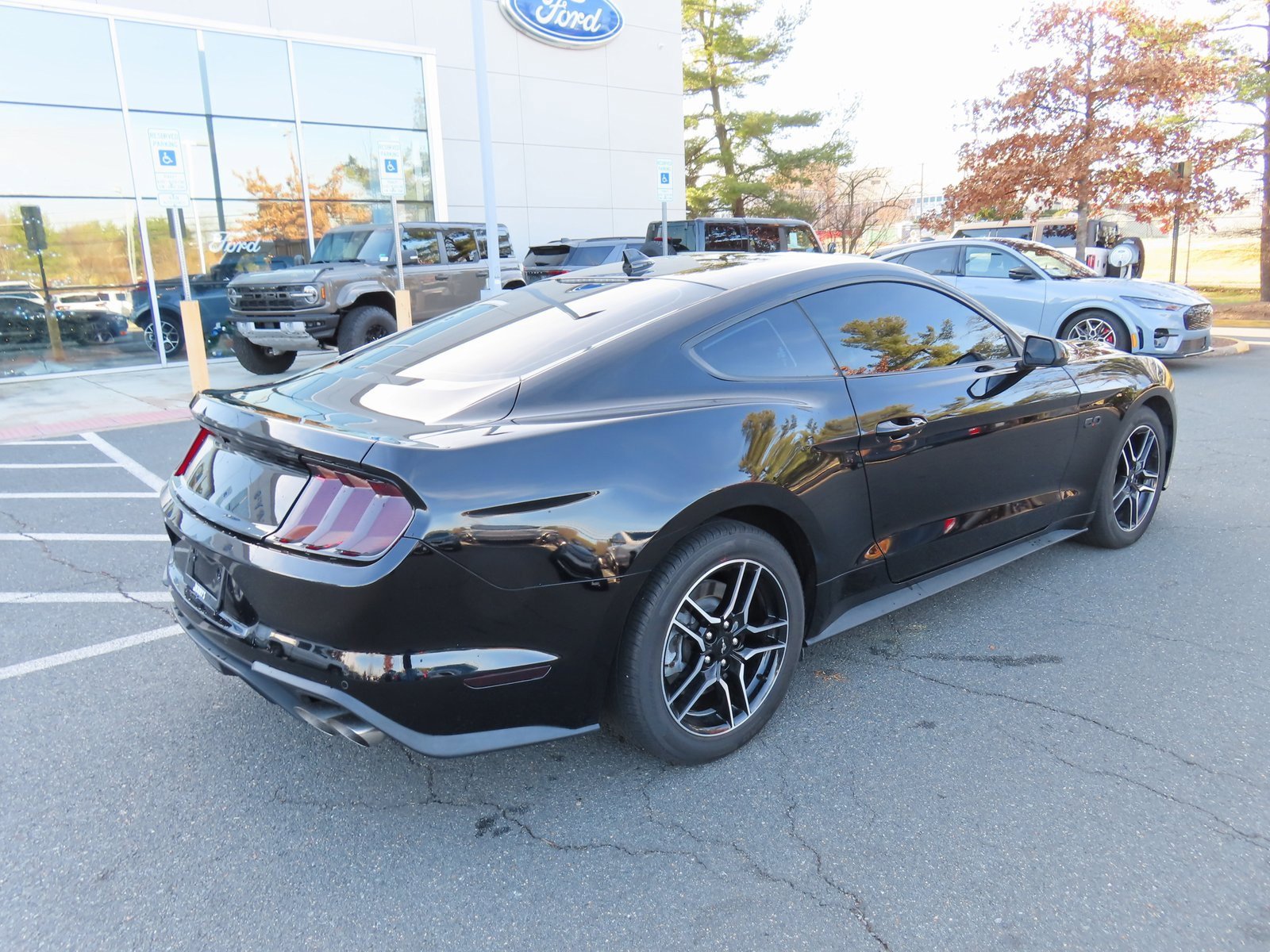 Used 2021 Ford Mustang GT image 5