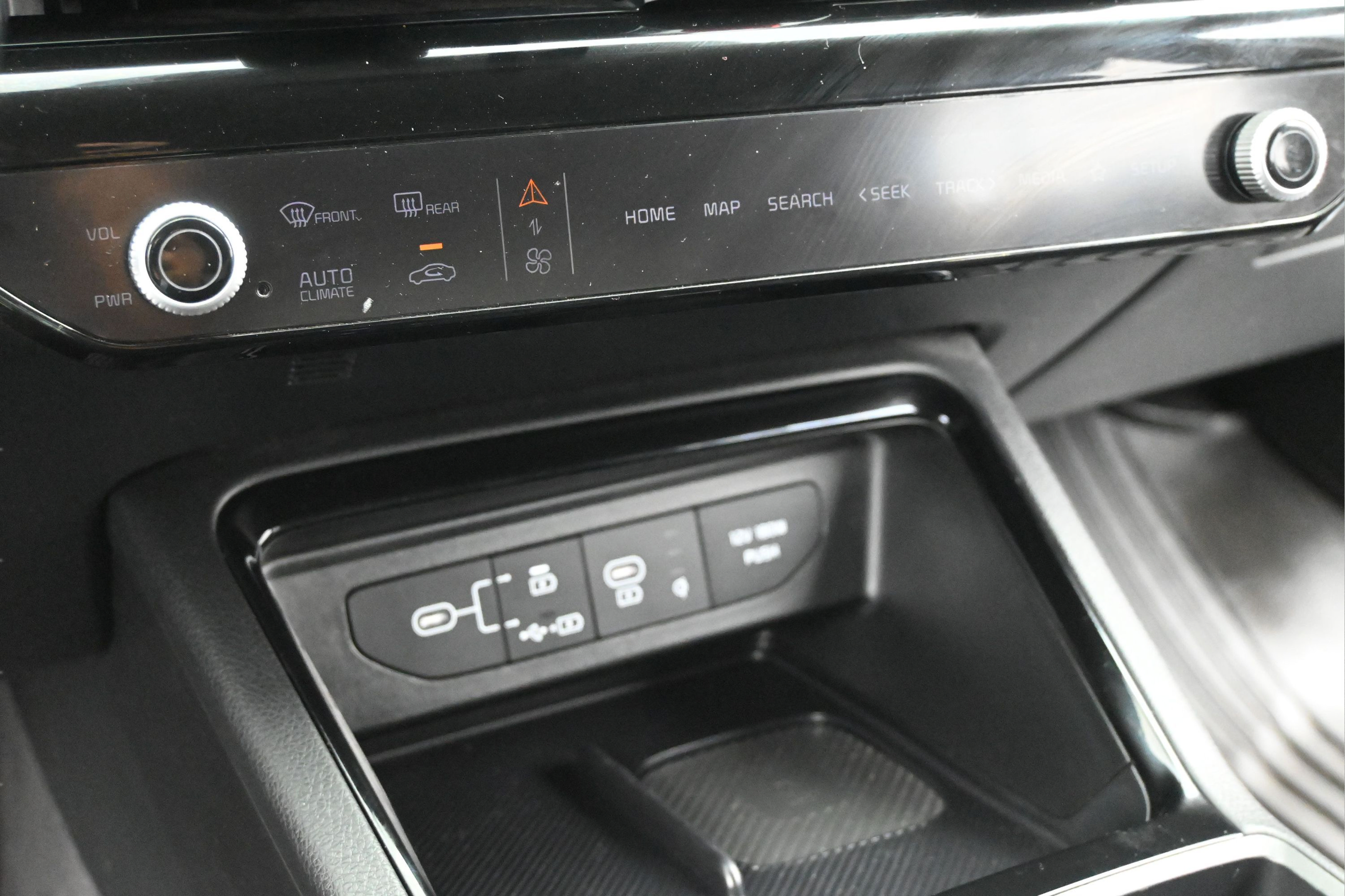 Used 2025 Kia K5 EX FWD image 19