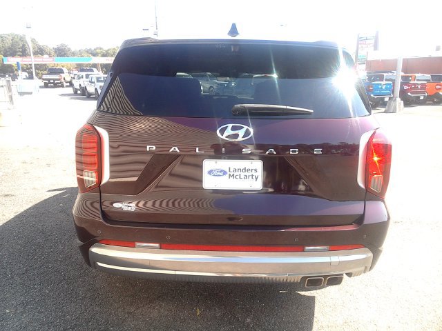 Used 2024 Hyundai Palisade Calligraphy FWD image 4
