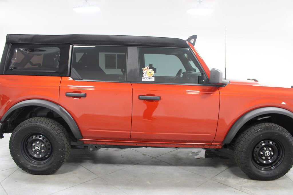 Used 2023 Ford Bronco 4-Door AWD/4WD image 14
