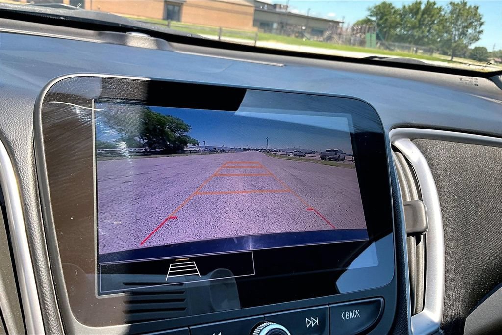 Used 2024 Chevrolet Malibu LS FWD image 18
