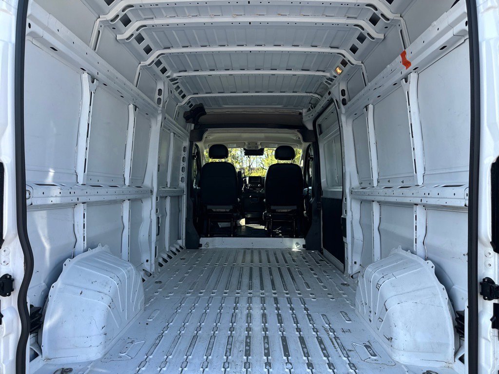 Used 2023 RAM ProMaster 2500 image 13
