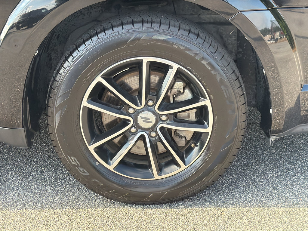 Used 2018 Dodge Journey SE w/ Blacktop Package FWD image 25