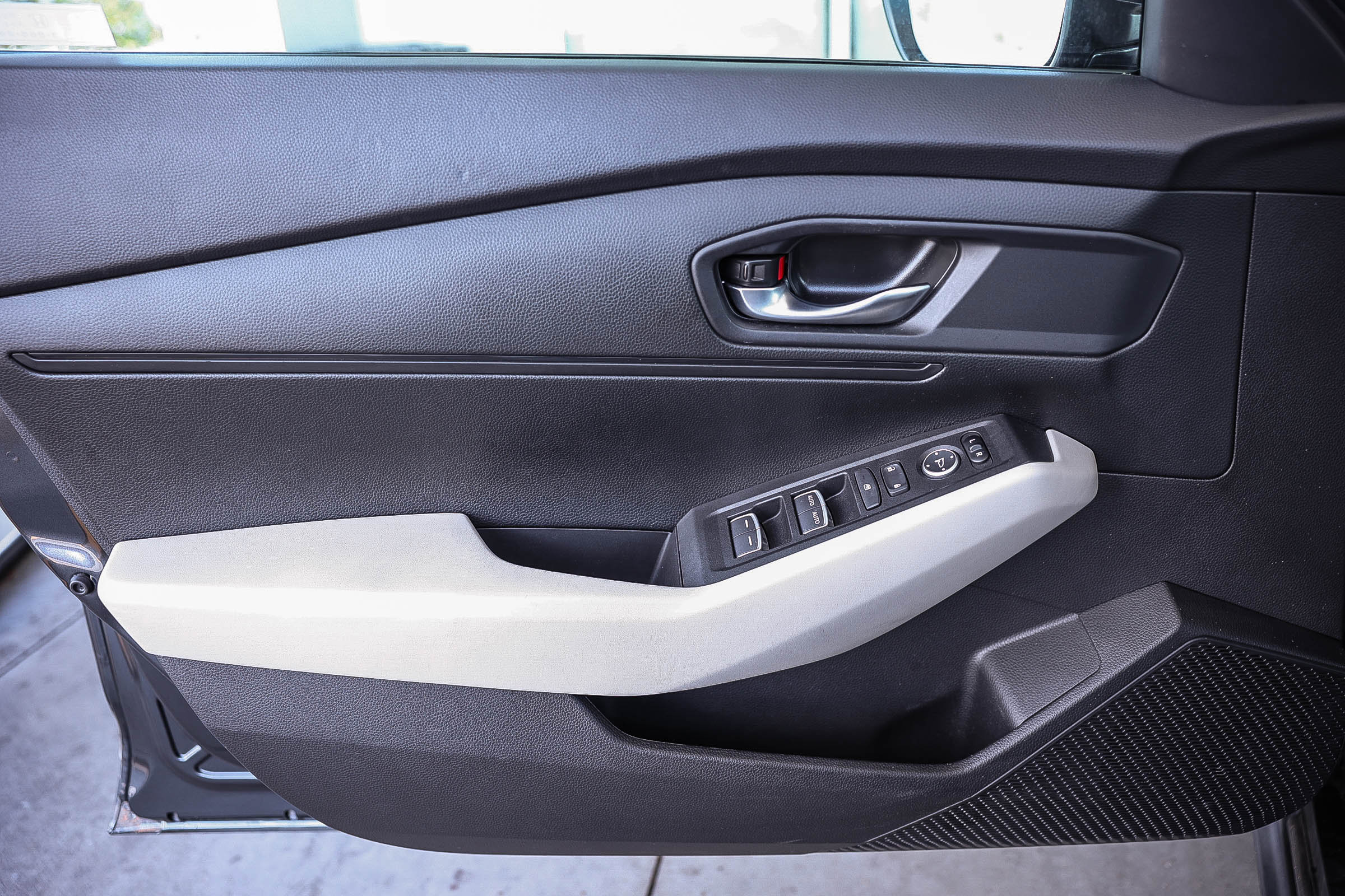 Certified 2024 Honda Accord LX image 25