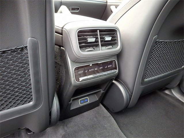 New 2026 Mercedes-Benz GLE 63 AMG S image 9