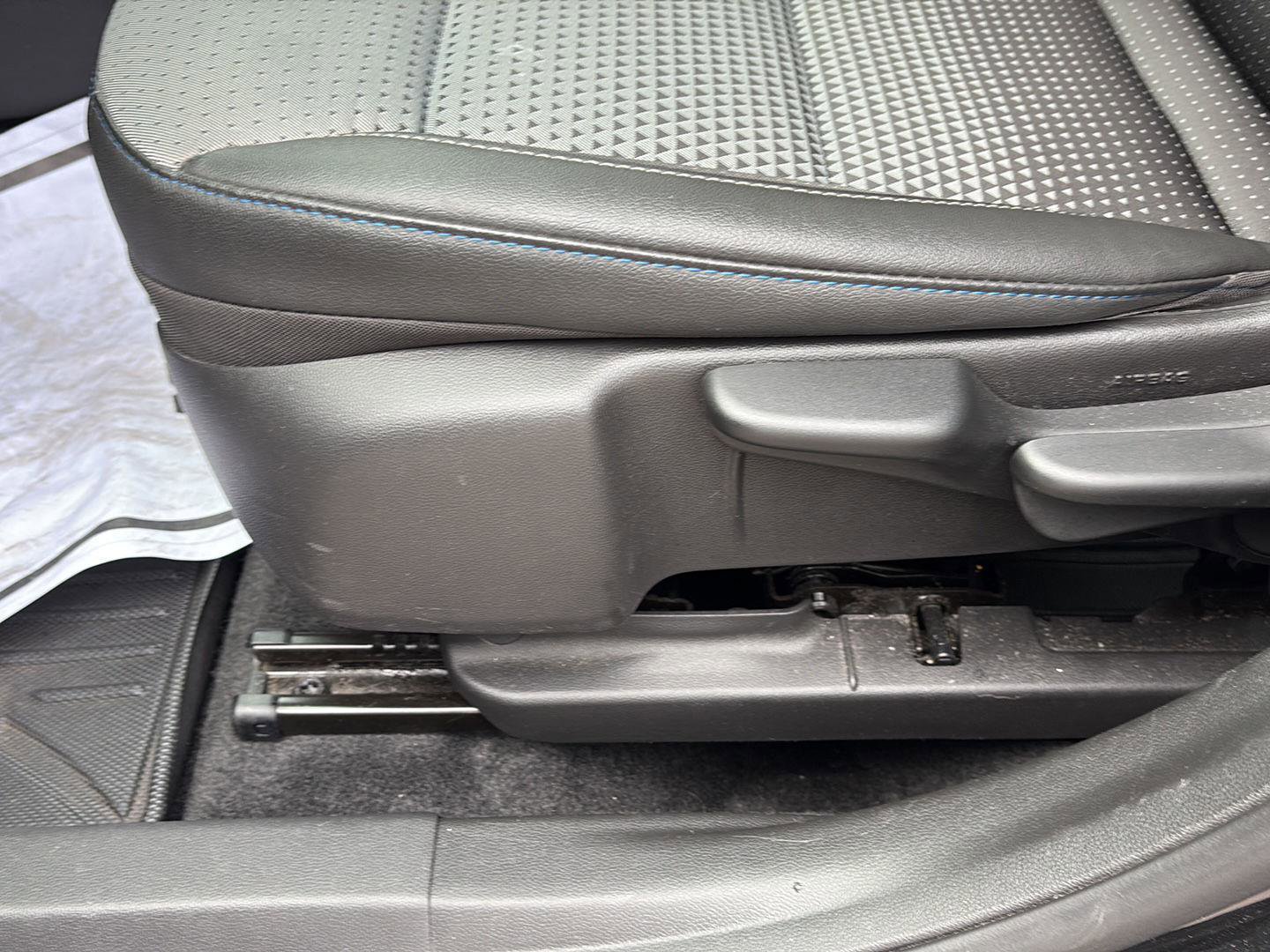 Used 2024 Chevrolet Trax LT w/ Driver Confidence Package image 10