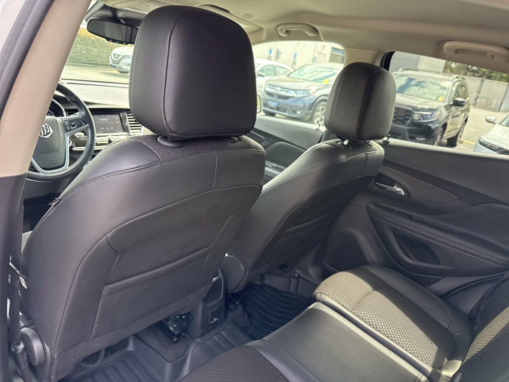 Used 2022 Buick Encore Preferred w/ Safety Package II image 12